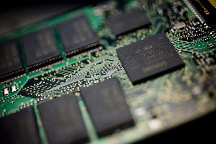 半导体怎么抗腐蚀？工业除湿机帮助企业提高成品率
